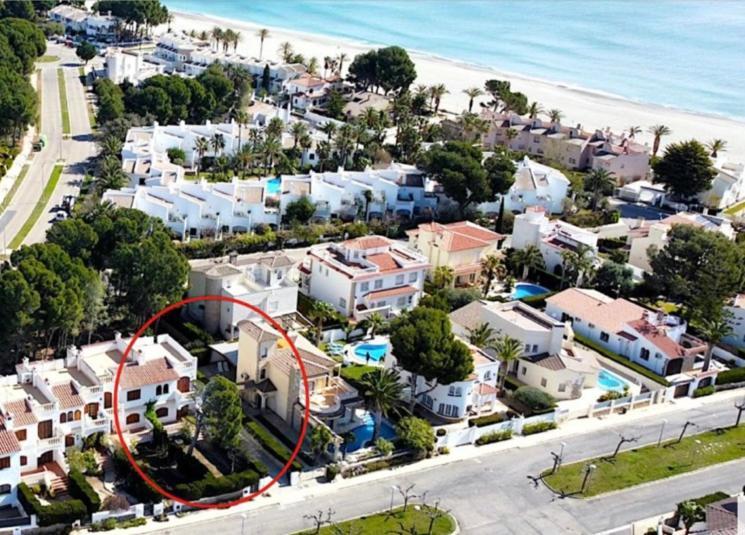 Chalet A 100M De La Playa De Cristal, Pino Alto Villa Hospitalet De L'Infant Exterior photo